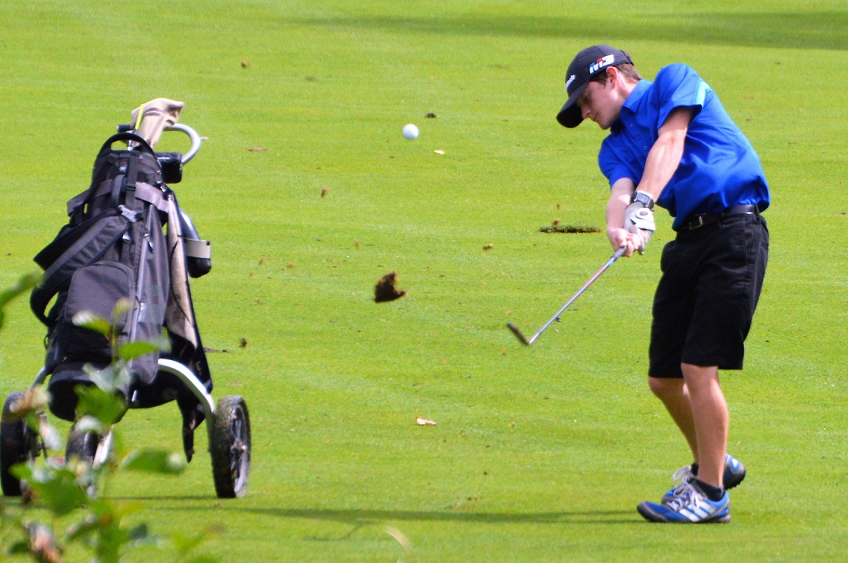 WOSSAA boys' golf