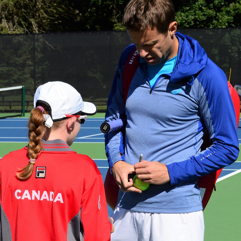 Nestor signs for Cross