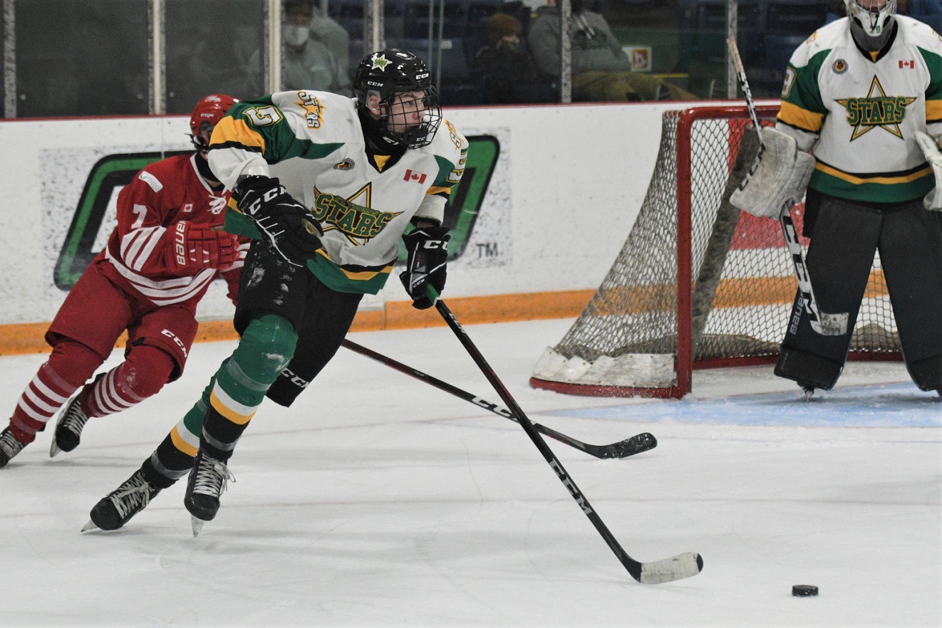 St. Thomas Star Oliver Bonk breaks out against the Leamington Flyers during Greater Ontario Junior Hockey at the Joe.   <i> (photo / Rob J. Ross) </i> action